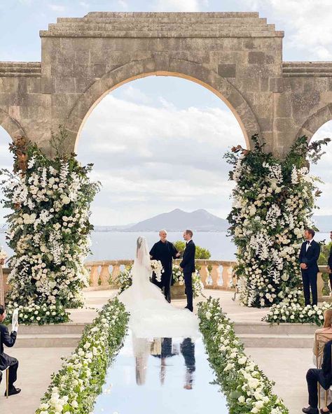 15 Bucket-List Destination Wedding Venues Around the World Bucket List Wedding, Grand Estate, Pool Terrace, Specimen Book, Fairmont Banff Springs, Fairmont Banff, Dream Wedding Venues, Historic Architecture, Mallorca Spain