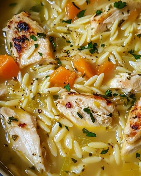 Pumpkin Cream Cheese Roll, Lemon Chicken Orzo, Orzo Soup Recipes, Pumpkin Spice Cheesecake, Soup Ingredients, Orzo Soup, Orzo Recipes, Chicken Orzo, Chicken Orzo Soup