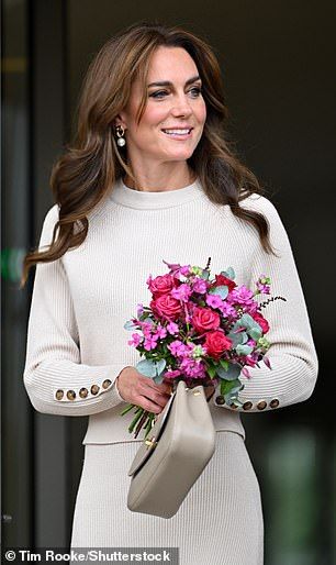 Catherine Princess Of Wales, Düşes Kate, Princesse Kate Middleton, Nottingham Trent University, Catherine Ii, Princess Kate Middleton, Catherine Middleton, Kate Middleton Style, Princess Grace