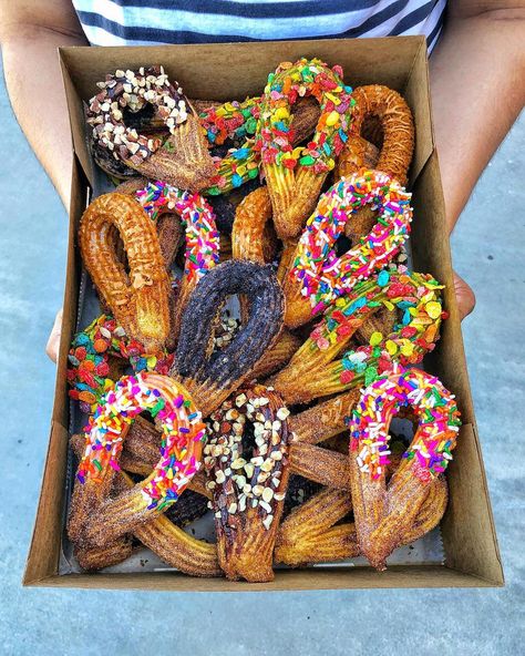 Food & Travel With Hugh Harper on Instagram: “‼️THE LOOP CHURROS IS GRAND OPENING IN CHINO HILLS -TODAY - DEC 22 AT 12PM‼️ * Buy any churro dessert, get one free for first 50 customers…” The Loop Churros, Tastemade Dessert, Churro Dessert, Whole 30 Dessert, Colorful Box, Churros Recipe, Nutella Desserts, Dessert Recipies, Chino Hills