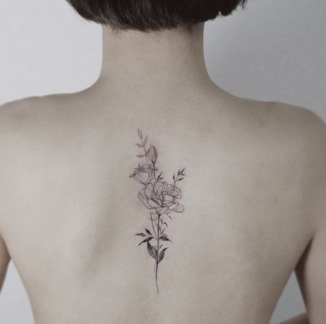 Lisianthus flower… Lisianthus Flower, Tattoos Funny, Floral Back Tattoos, Flower Spine Tattoos, Upper Back Tattoos, Flower Tattoo Back, Wildflower Tattoo, Flame Tattoos, Funny Matching