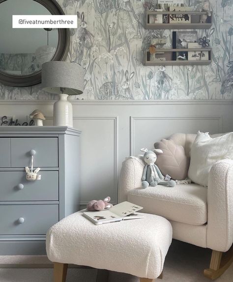 Nursary Decor Nursing Nook, Sage Nursery, Nursery Armchair, Nursing Chairs, Nursing Room, Wellness Room, Baby Wishes, Traditional Nursery, Nursing Chair