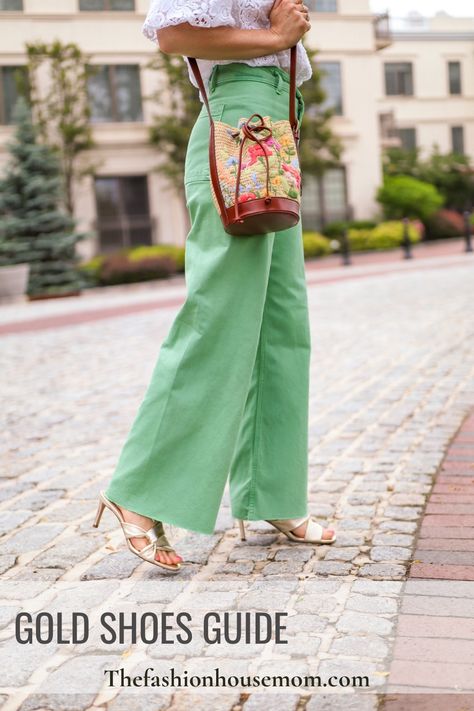 Metallic gold heels and jeans Gold Sandals Outfit, Gold Heels Outfit, Gold Block Heel Sandals, Gold Block Heels, Gold Strappy Heels, Monochrome Outfit, Elegant Feminine, Sandals Outfit, Transition Outfits