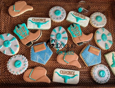 Sweet 16 Country Style Western Theme Sweet 16, Western Birthday Party Sweet 16, Sweet 16 Country Theme Ideas, Sweet 16 Western Theme Ideas, Sweet 16 Party Country Theme, Sweet 16 Western, Country Sweet 16, Crackle Cookies, Cookie Recipes Decorating