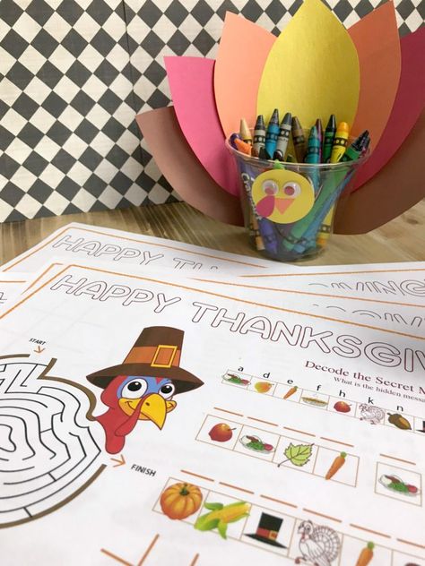 Sunday School Thanksgiving Crafts, Easy Thanksgiving Crafts For Kids, Turkey Cup, Kids Placemats, Thanksgiving Placemat, Fun Thanksgiving Crafts, Thanksgiving Crafts Preschool, Free Thanksgiving Printables, Easy Thanksgiving Crafts