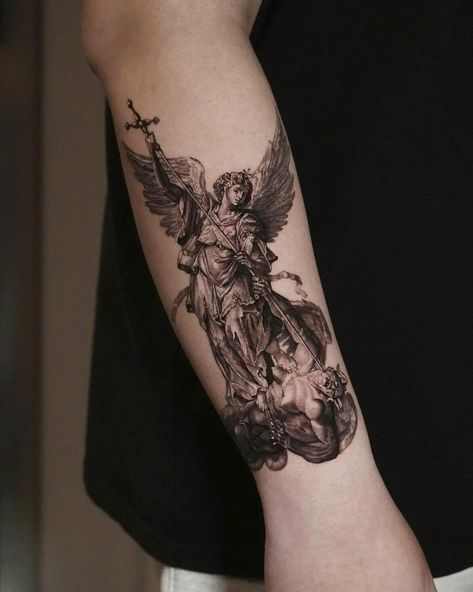 101 Best Guardian Angel Tattoo Ideas You Have To See To Believe! - Outsons Guardian Angel Tattoo Ideas, Angel Tattoo Ideas, Angel Warrior Tattoo, Angel Sleeve Tattoo, Roman Tattoo, Guardian Angel Tattoo, Men Tattoos Arm Sleeve, Tattoo Inspiration Men, Forearm Sleeve Tattoos