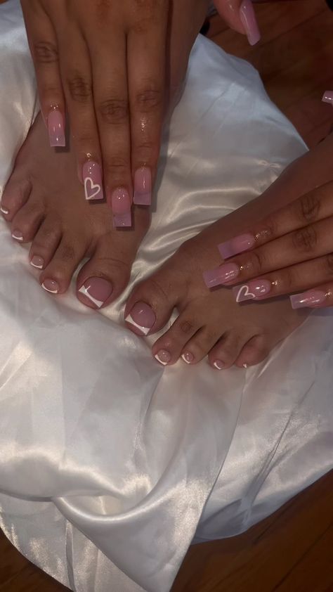 Matching Toe And Nail Set, Matching Acrylic Nails And Toes, Short White French Tip Nails, Stiletto French Tip Nails, Nails And Feet Set, Nail And Toes Matching Ideas, Matching Nail And Toe Sets, Matching Nails And Toes, Nails And Toes Matching