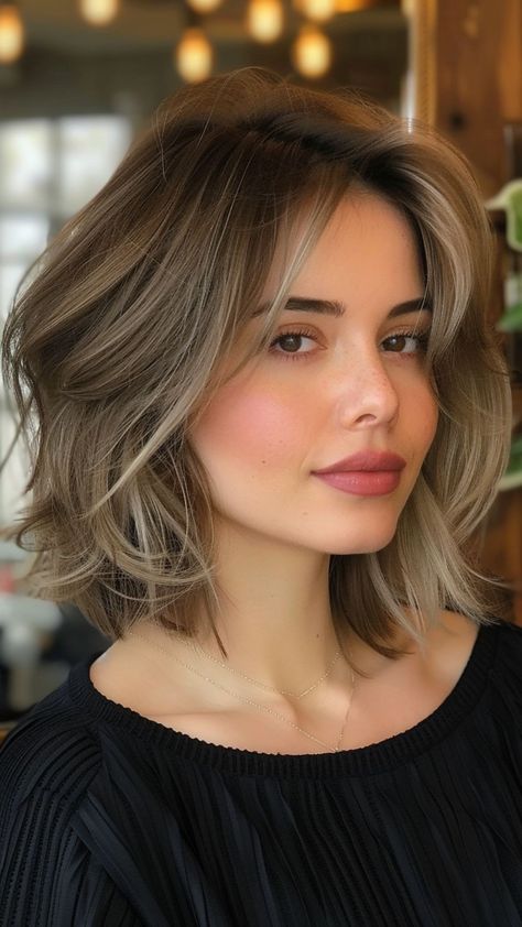 Messy Bob Hairstyles, Shoulder Length Hair, Medium Length Hair Cuts, Hair Transformation, Layered Haircuts, Short Hairstyles For Women, Length Hair, Womens Haircuts, Shoulder Length