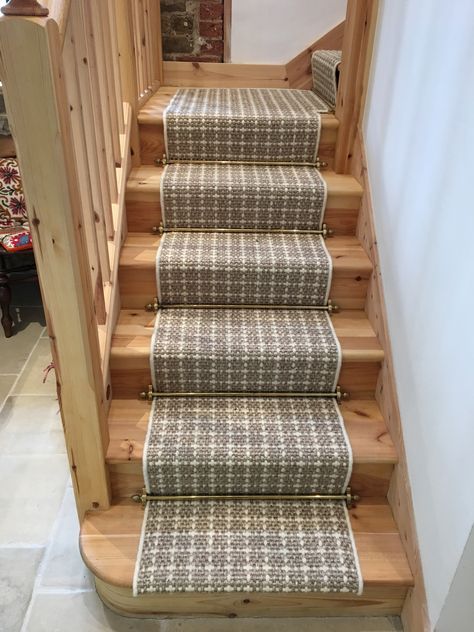 Bespoke Carpet runners, created by Ben Champness for Higherground Camberley. Higherground.co.uk Stair Runner Ideas, Farmhouse Staircase, Kitchen Carpet Runner, Guildford Surrey, Beautiful Stairs, Hall Carpet, Stair Rods, Carpet Fitting, Diy Carpet Cleaner