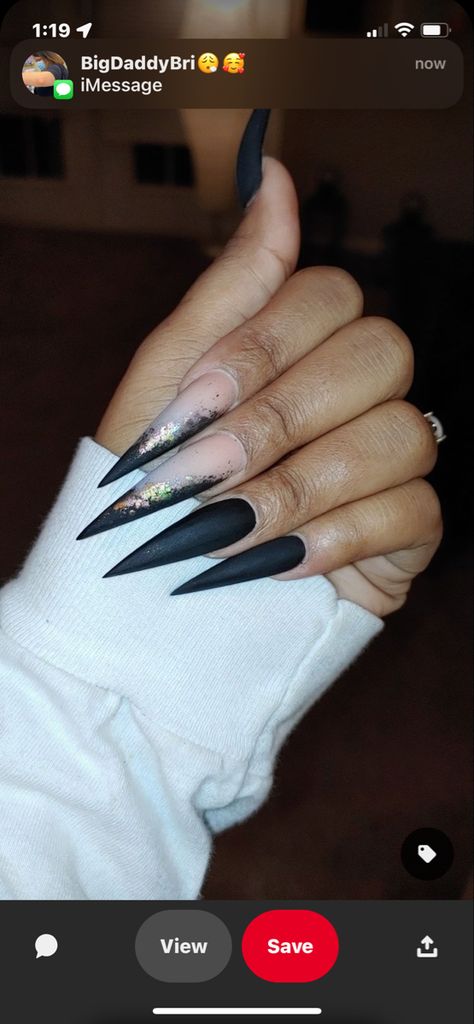 Black Nails Acrylic Stilettos, Square And Stiletto Nails Together, Black French Tip Stiletto Nails, Black Stilleto Nails Designs, Long Black Stiletto Nails, Black Pointy Nails, Dark Stiletto Nails, Black Stiletto Nails Design, Black Nails Stiletto