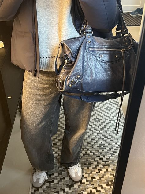 Dark blue balenciaga city bag, dream bag 🤩⭐️ Balenciaga City Bag Outfit, Balenciaga Bag Outfit, Blue Bag Outfit, Dream Bag, Teal Leather, Blue City, Balenciaga Bag, City Bag, Big Bags