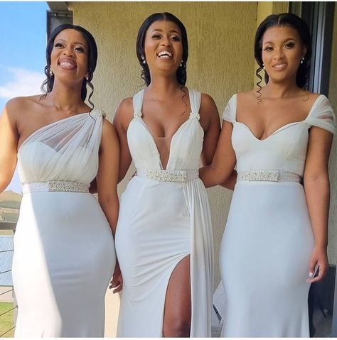 White Braidsmaids Dresses, Ivory Maid Of Honor Dress, White Bridesmaid Dresses Black Women, Bridal Maid Dress, White Reception Dress, Bridal Maids, Brown Bridesmaid Dresses, Bride Reception Dresses, Latest Bridesmaid Dresses