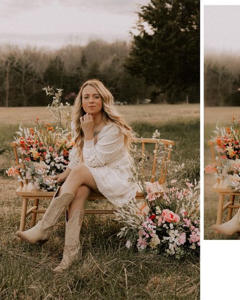 See yall this Saturday 🫶🏻 The weather is looking absolutely perfect for the spring flower truck minis ft. this gorgeous wooden bench ✨ ONLY 1 SPOT LEFT! Head over to stories for more details, pictures of the white vintage truck, and booking info 🤍 Use code SPRING15 to save 15% off 🌷 #louisvillephotographer #kentuckyphotographer #louisvillefamilyphotographer #indianaphotographer #lexingtonphotographer #springminisessions #floralarrangement #countryspring #springinthecountry #vintagetruck #tru... Flower Stand Mini Session, Mother’s Day Florals Photoshoot, Photo Studio Props Ideas, Flower Stand Photo Shoot, Spring Mini Photoshoot, Creative Mini Session Ideas, Spring Session Photography, Spring Photoshoot Indoor, Outdoor Easter Photoshoot