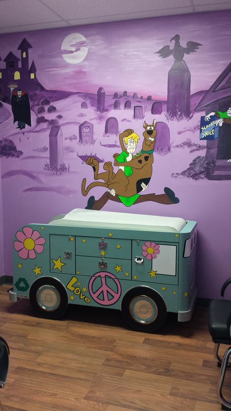 Scooby Doo Room, Visit me at findamuralist.com Victoria Kozlowski Scooby Doo Room, Baby Family, New Room, Scooby Doo, Things I Want, Art Work, Diy Decor, New House, New Homes