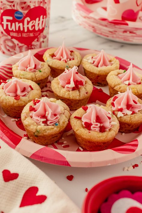 Funfetti® Valentine's Sugar Cookie Cups Recipe Pillsbury Cupcakes, Pillsbury Sugar Cookie Recipe, Funfetti Cake Mix Cookies, Cup Recipes, Pillsbury Sugar Cookies, Sugar Cookie Cups, Cookie Cups Recipe, Dairy Free Baking, Piping Tip