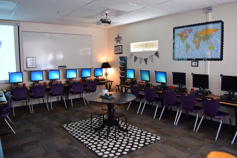 This is the south side of my computer lab. Classroom Computer Station, Classroom Seating Plan, School Computer Lab Design, Computer Lab Design, Computer Lab Decor, School Computer Lab, Elementary Computer Lab, Computer Lab Classroom, Education Design Interior