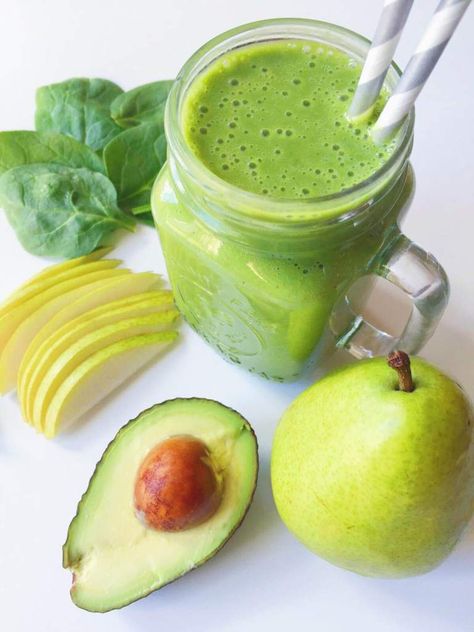 Pear Smoothie Recipes, Spinach Avocado Smoothie, Smoothie Avocado, Smoothie Spinach, Fresh Juice Recipes, Healthy Avocado, Resep Smoothie, Avocado Banana, Natural Detox Drinks