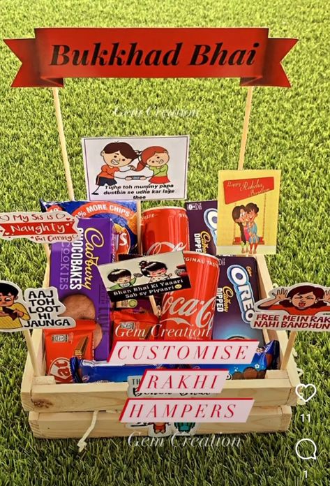 Rakhi Hamper Packing Ideas For Brother, Handmade Gift For Brother, Rakhi Hampers Diy, Rakhi Hampers For Brothers, Rakhshabandhan Poses, Raksha Bandhan Thali Decoration, Rakhi Packing Ideas, Rakhi Hamper Packing Ideas, Carry Catcher