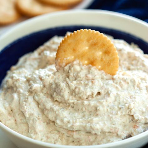 This Easy Green Olive Dip uses cream cheese and olives to create an umami-forward dip that’s perfect paired with crackers and fresh veggies. Cream Cheese And Olives, Green Olive Dip, Easy Football Snacks, Olive Dip Recipe, Party Dinners, Appetizers Football, Cheese And Olives, Cold Dip Recipes, Dip With Cream Cheese