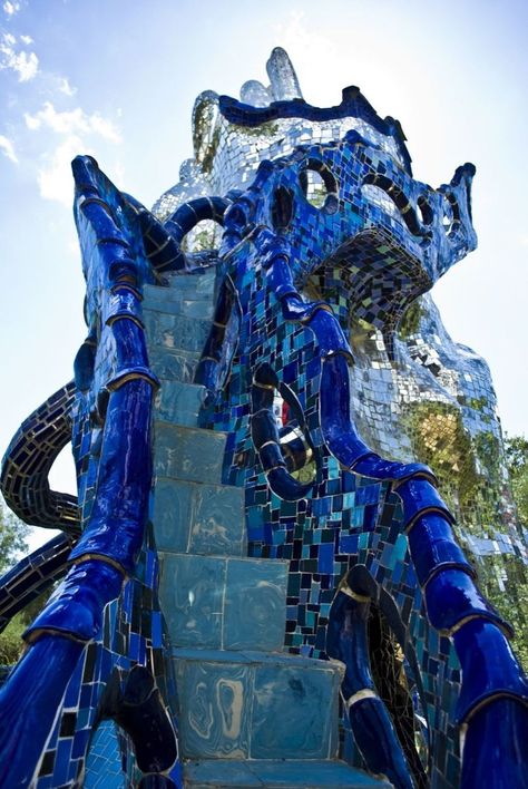 Tarot Garden, Jean Tinguely, Mysterious Universe, Tuscan Countryside, Sculpture Stand, Italian Village, Antoni Gaudi, Colorful Ceramics, Sculpture Park