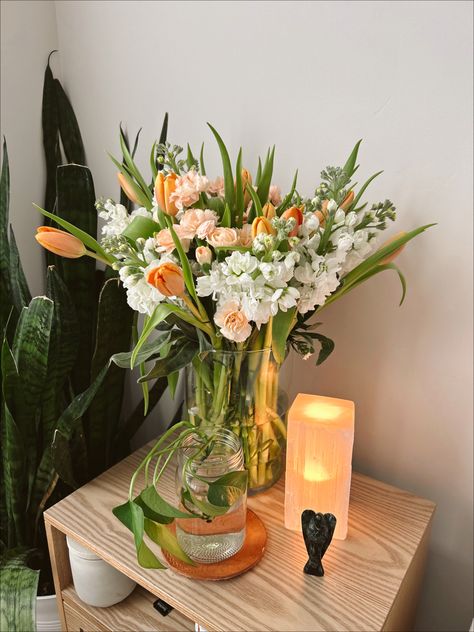 cute spring flower bouquet on nightstand Trader Joe’s Fall Flowers, April Flower Bouquet, Flower Bouquet Home Decor, Trader Joe’s Floral Arrangements, Trader Joe’s Bouquet Diy, Trader Joe Bouquet, Apartment Flowers, Trader Joe Flower Arrangement, Flower Bouquet Trader Joe’s