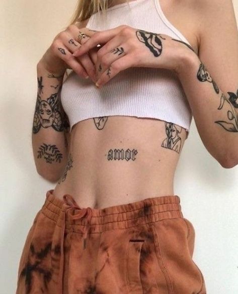 Tato Grunge, 16 Tattoo, Carpe Koi, Trening Fitness, Ink Master, Dainty Tattoos, Aesthetic Tattoo, Dream Tattoos, Elegant Tattoos