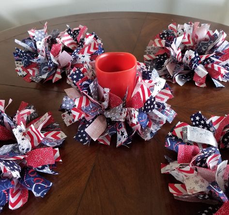 Veterans Day Table Centerpieces, Fabric Centerpiece Ideas, Rag Flowers, Patriotic Decorations Diy, Patriotic Table Decorations, Patriotic Candles, Patriotic Table Decor, July 4th Decorations, School Wreaths