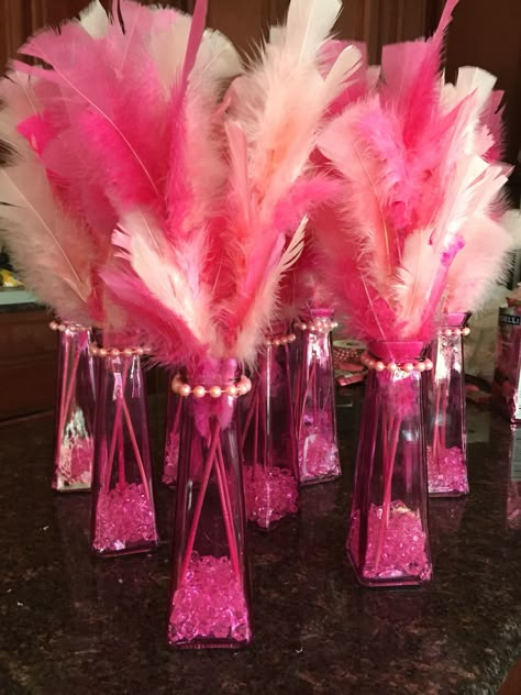 Pink feather center pieces All Shades Of Pink Party Decorations, Pink Diy Party Decorations, Pink Barbie Decorations, 10 Shades Of Pink Party, Pink Centerpieces Birthday Sweet 16, Sweet 16 Birthday Party Pink, Pink Birthday Party Centerpieces, 2000s Party Centerpieces, Bratz Centerpieces Ideas