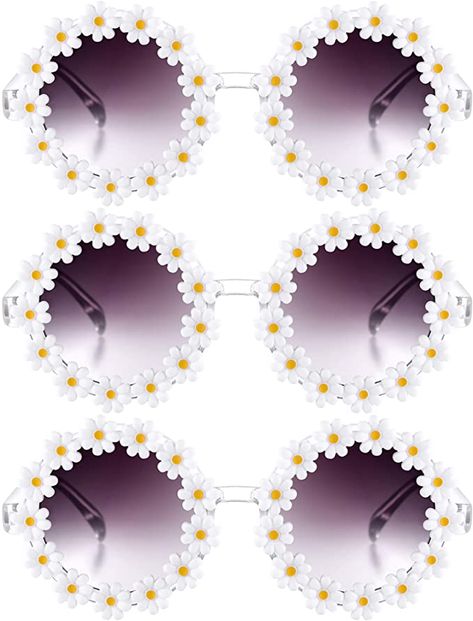 Amazon.com: 3 Packs Daisy Flower Sunglasses Daisy Shape Round Glasses Novel Floral Party Sunglasses Eyewear for Women (Light Purple) : Clothing, Shoes & Jewelry Daisy Sunglasses, Party Monster, Circle Sunglasses, Flower Sunglasses, Dog With Glasses, Heart Glasses, Retro Daisy, Party Sunglasses