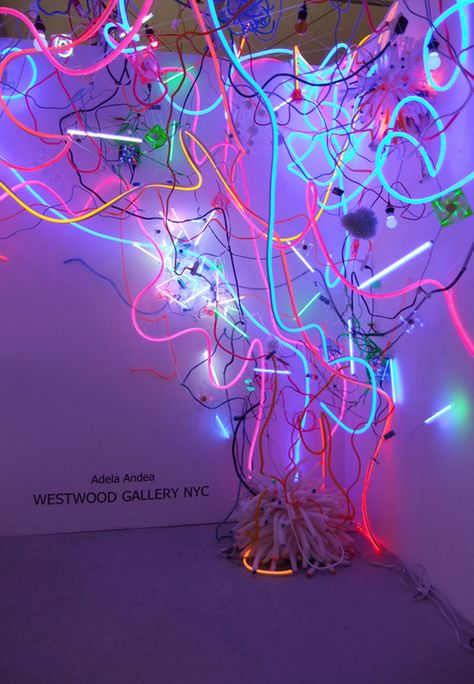 electrique Neon Sculpture, Art Appliqué, Neon Aesthetic, Light Sculpture, Art Installation, Neon Art, Sculpture Installation, Light Installation, Neon Lights