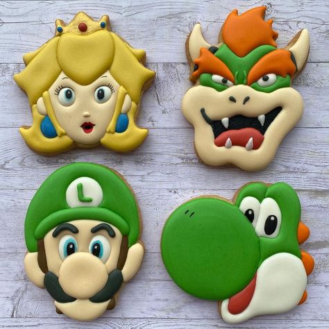 Bowser Cookies Decorated, Mario Kart Cookies Decorated, Super Mario Bros Cookies, Bowser Cookies, Mario Kart Cookies, Mario Bros Cookies, Bowser Party, Super Mario Cookies, Mario Cookies