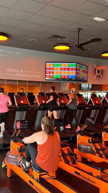 Orangetheory Fitness | Oakleaf on Instagram: "Reminiscing on #orangetheory’s Catch Me if You Can Benchmark. 🚩��😎" Orange Theory Fitness Aesthetic, Orange Theory Aesthetic, Orangetheory Aesthetic, Orangetheory Workout, 2024 Manifestation, Orange Theory, Orange Theory Workout, 2023 Vision, Manifestation Board