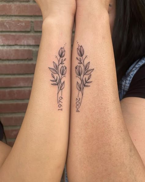 Moms And Daughters Tattoo, Boho Mother Daughter Tattoos, Tattoo Ideas For A Daughter, Matching Tattoos With Aunt, Mom And Daughter Tattoos Matching Spanish, Cute Tattoos Mother Daughter, Mother Daughter Plant Tattoos, Mother Daughter Lily Tattoos, Parent Daughter Tattoo