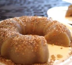 Greek Halva, Halva Recipe, Greek Cake, Egg Free Desserts, Cypriot Food, Greek Pastries, Lenten Recipes, Greek Recipe, Greek Sweets