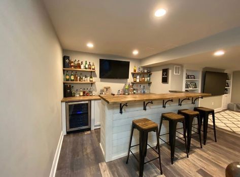 Underneath Bar Ideas, Basement Living Room And Bar, Basement Bar Top Ideas, Basement Bar Simple, L Shaped Bar Basement, Wet Bar With Seating, Basement Bar Design Ideas, Simple Basement Bar Ideas, Bar Ideas For Home Basement