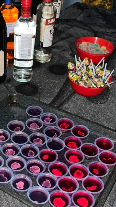 Birthday inspo, jelly shots, 21st birthday, frat party, party aesthetic Bday Drinks Party Ideas, 19 Party Ideas Birthdays, 21 Birthday Activities, Drinking Birthday Party Ideas, 21st Birthday Cocktails, 21st Birthday Food, Birthday Party Aesthetic Decorations, 21st Birthday Activities, Small Bday Party Ideas