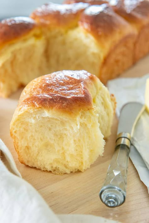 Homemade Brioche from Scratch! #brioche #bread #homemade #recipe #rolls Brioche Bread Recipe, Challah Recipe, Homemade Brioche, Brioche Rolls, Brioche Recipe, Bread Homemade, Yeast Breads, Brioche Bread, Dough Recipes