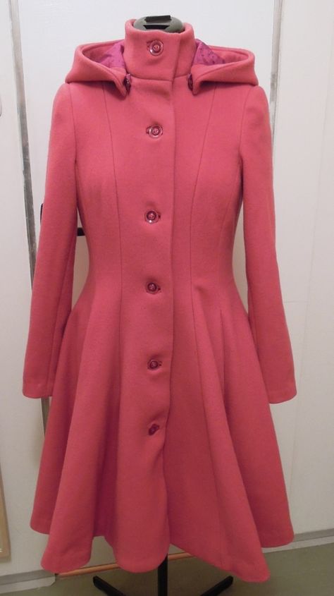 Pattern Reviews> McCall's> 6800 (Misses'/Miss Petite Lined Coats, Belt and Detachable Collar ) Princess Coat Pattern, Hooded Coat Pattern, Winter Coat Pattern, Princess Coat, Collars Diy, Coat Pattern Sewing, Detachable Collar, Collared Coat, Mccalls Patterns