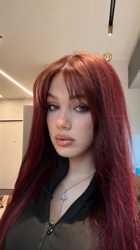 Red Hair Brown Eyebrows, Red Hair With Bangs, Red Hair Makeup, Red Hair Blue Eyes, Cherry Red Hair, Wine Red Hair, Wine Hair, Red Hair Inspo, Cherry Hair