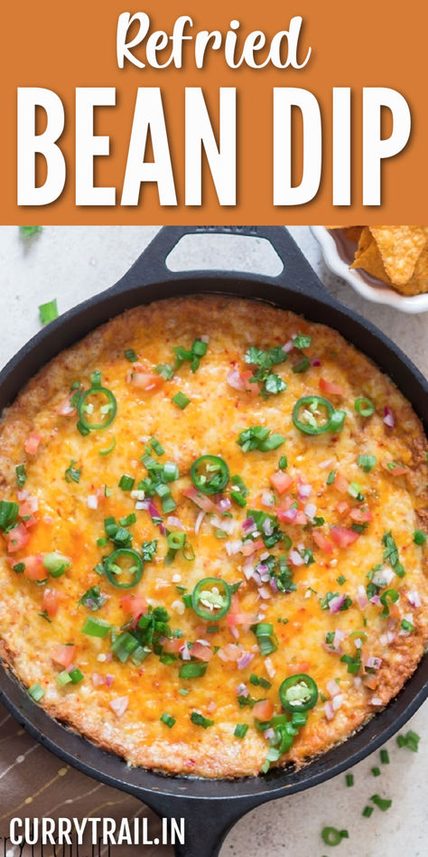 refried bean dip with nachos Nachos Refried Beans, Nacho Bean Dip, Refried Beans Cream Cheese Dip, Mexican Chip Dip, Bean Dip Recipes Refried, Bean Cheese Dip, Mexican Refried Beans, Nachos Chips, Mexican Bean Dip