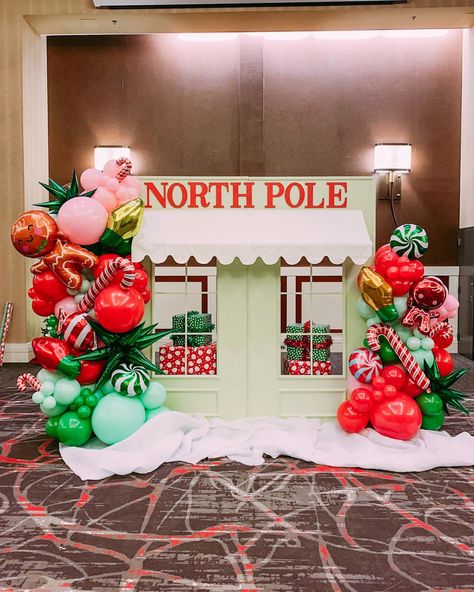 Santa Work Shop Ideas, North Pole School Hallway Decorations, Northpole Christmas Decorations, North Pole Background, North Pole Decorations, North Pole Christmas Party, North Pole Decor, North Pole Christmas Decor, Welcome To The North Pole