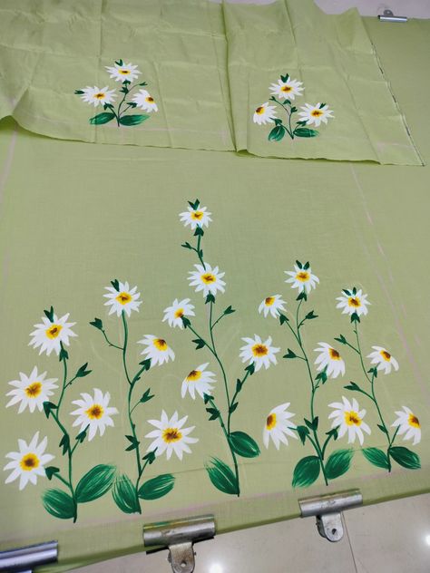 Fabric Painting Suit Design, Fabric Painting Ideas On Suits, Fabric Painting Designs For Kurtis Unique, Fabric Painting Designs For Kurtis, Bedsheet Painting, Painting Sarees, Suits Art, Bed Sheet Painting Design, Fabric Colour Painting