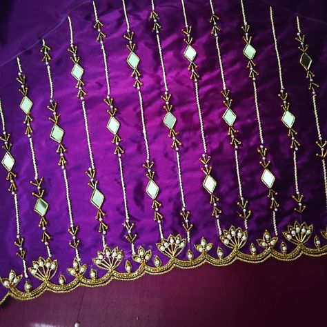 Simple Maggam Work Designs, Exclusive Blouse Designs, Violet Blouse, Frock Photos, Latest Blouse Neck Designs, Magam Work Designs, Worked Blouse, Handmade Rakhi Designs, Blouses Work