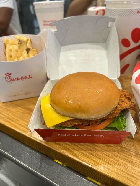 My go to meal at Chick Fil A is their Deluxe crispy chicken sandwich and waffle fries. I had a lemonade as my drink, and barbecue sauce for my fries. It was so good 🧡✨ Chick-fil-A Chick Fila Sandwiches, Chickfila Spicy Chicken Sandwich Recipe, Chick Fil A Grilled Chicken Sandwich, No Chick Fil A Sauce Girl, Chick Fil A Healthy Options, Chick Fil A Sandwich, Crispy Chicken Sandwich, Crispy Chicken Sandwiches, Waffle Fries