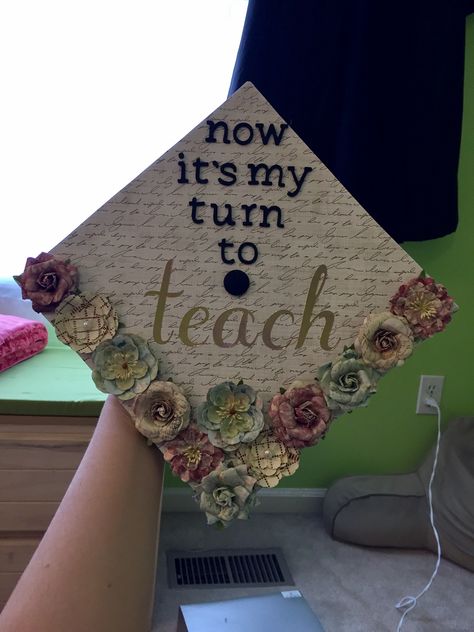 Graduation cap for an education major #English #education #graduation Education Graduation Cap, College Graduation Ideas, Graduation Cap Decoration Ideas, Teacher Graduation Cap, College Graduation Cap Ideas, Cap Decoration Ideas, Education Graduation, Education Major, College Graduation Cap Decoration