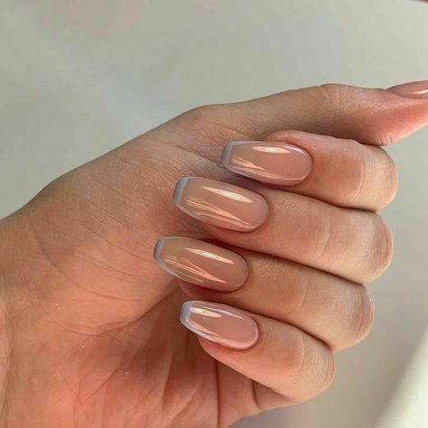 Shared by 𝓞𝓱,𝓶𝔂 𝓫𝓮𝓵𝓵𝓪 𝓿𝓲𝓽𝓪!. Find images and videos about fashion, beautiful and style on We Heart It - the app to get lost in what you love. Cuffing Nail Design, Cuffing Nail, Nails August, Blue Acrylic Nails, Minimal Nails, Simple Acrylic Nails, Almond Acrylic Nails, Short Acrylic Nails Designs, Minimalist Nails