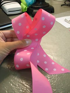 Boutique Hair Bow Tutorial – Fly Through Our Window Boutique Bows Diy Tutorials, Boutique Bow Tutorial, Hair Bow Instructions, Hair Bows Diy Ribbon, Girls Hair Bows Diy, Homemade Bows, Large Hair Bows, Hair Bow Tutorial, Bows Diy Ribbon