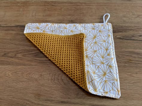 Crochet Unpaper Towels, Kitchen Towels Diy, Paperless Towels, Reusable Paper Towels, Unpaper Towels, Diy Towels, Towel Crafts, Diy Upcycle, Towel Pattern