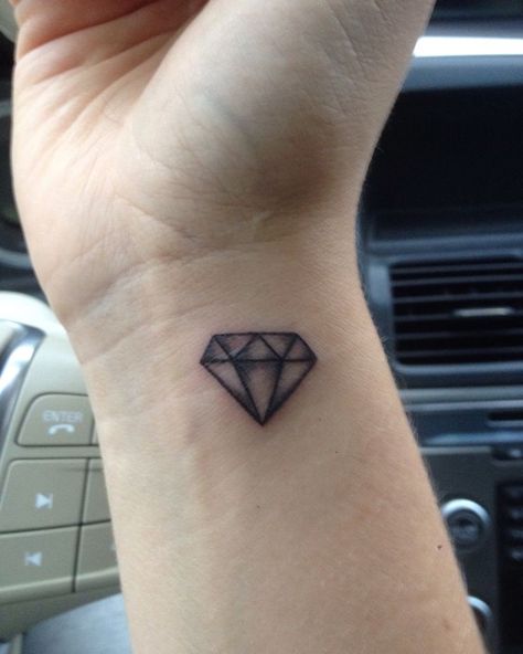 Diamond Tattoo On Wrist, Minimalist Diamond Tattoo, Tattoo Ideas Diamond, Diamond Tattoo Designs For Women, Traditional Diamond Tattoo, Small Diamond Tattoo, Armour Tattoo, Diamond Tattoo Designs, Unique Wrist Tattoos