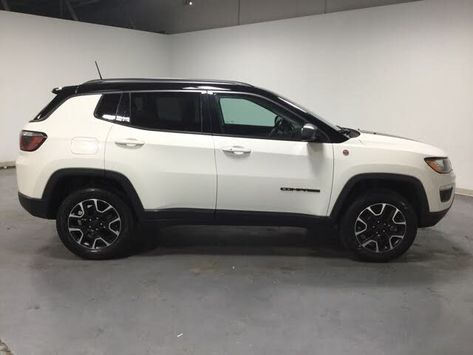 2020 JEEP COMPASS 3C4NJDDB3LT195234 on youtube and all the details Jeep Compass 2020, Open Ceiling, Jeep Compass, Pretty Cars, Dream Car, The Details, Compass, Dream Life, Dream Cars